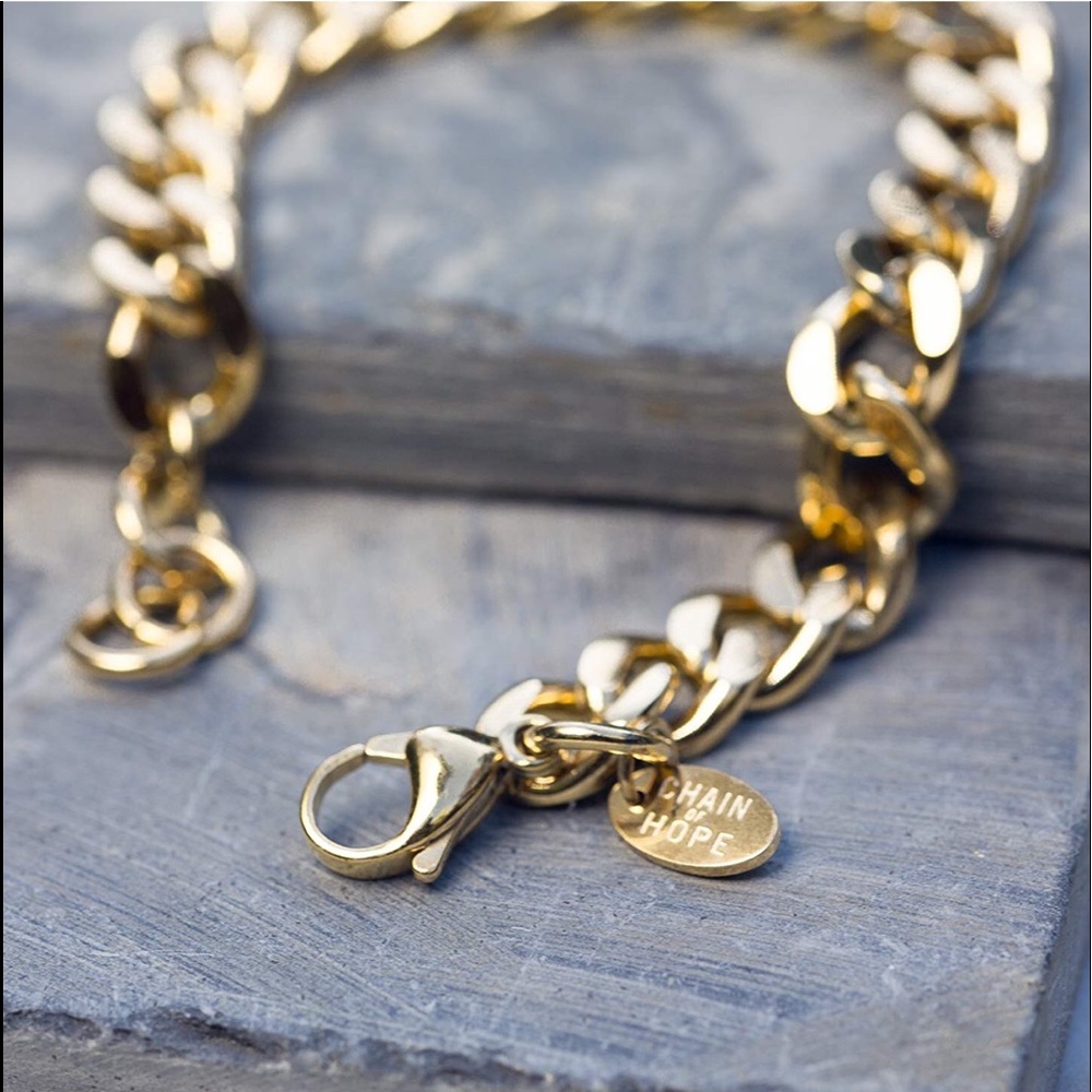 NIB Cuban Curb Chains in 14k Gold for Charity!💦